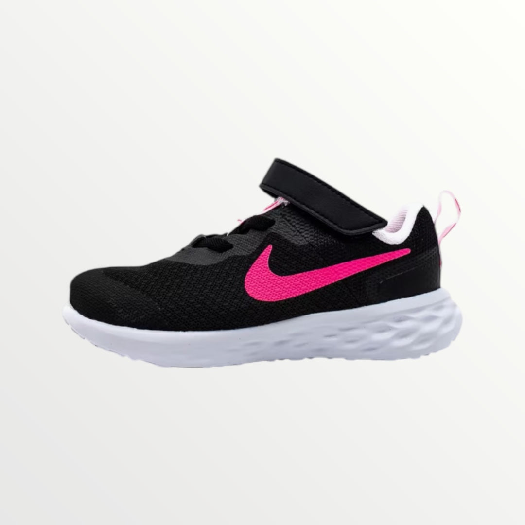 Nike Revolution 6 NN
